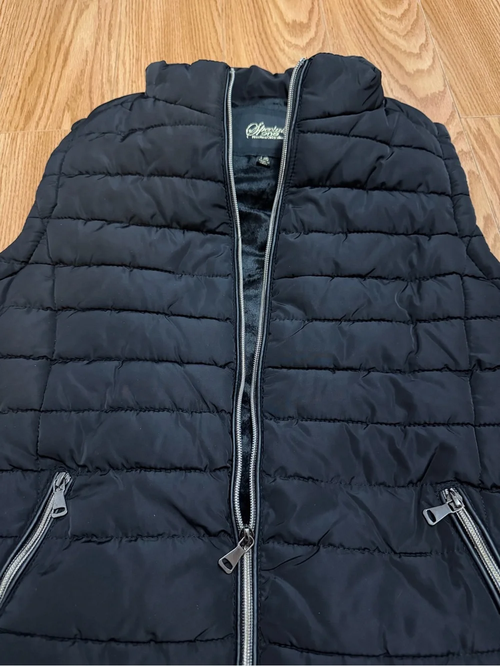 Vintage Black Quilted Puffer Vest with Zip Pockets NWT